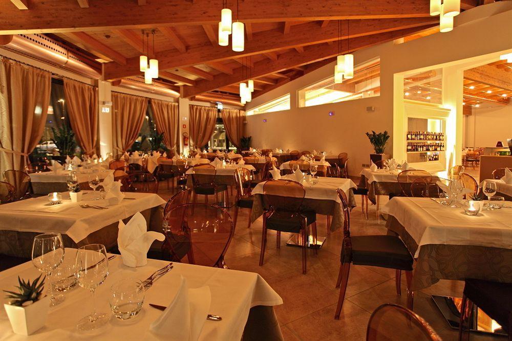 Grand Hotel Forlì Exterior foto