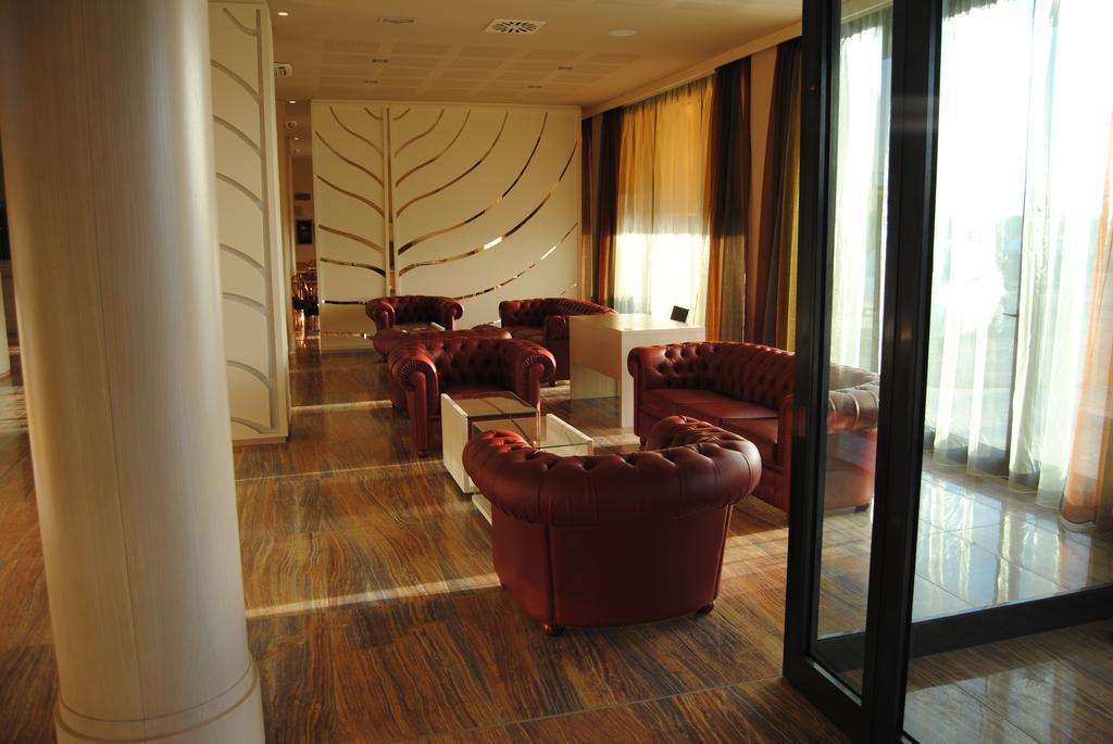 Grand Hotel Forlì Exterior foto